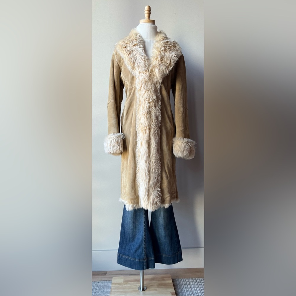 LIKE NEW! Wilsons Leather 3/4 Length Luxury Tan & Cream Coat - Faux Fur - US M